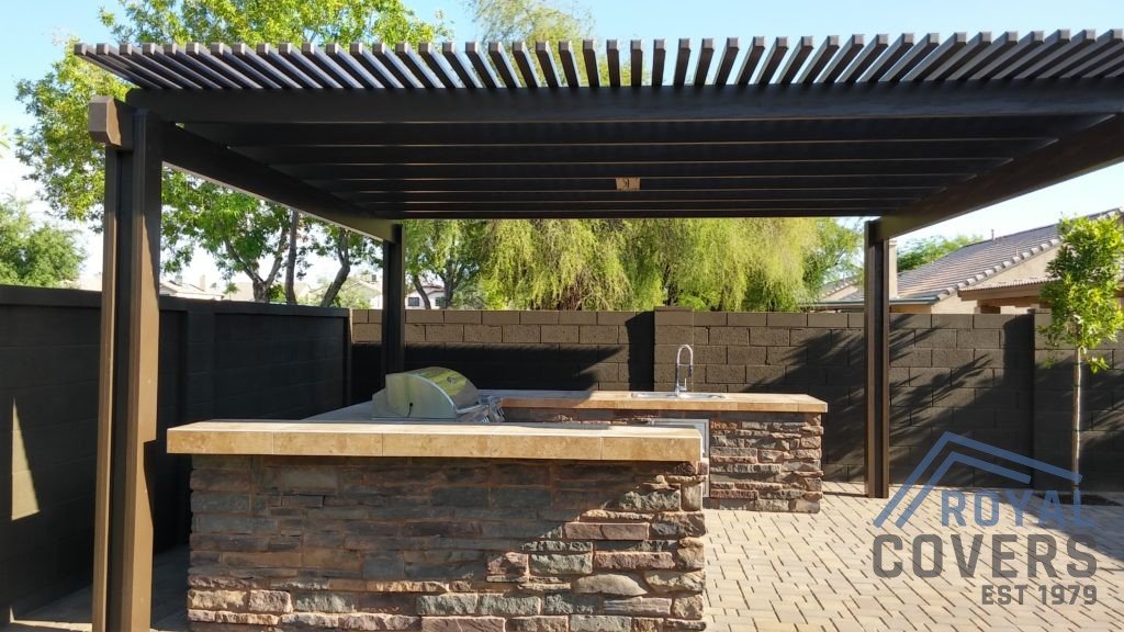 Pergola over outdoor built in grill station