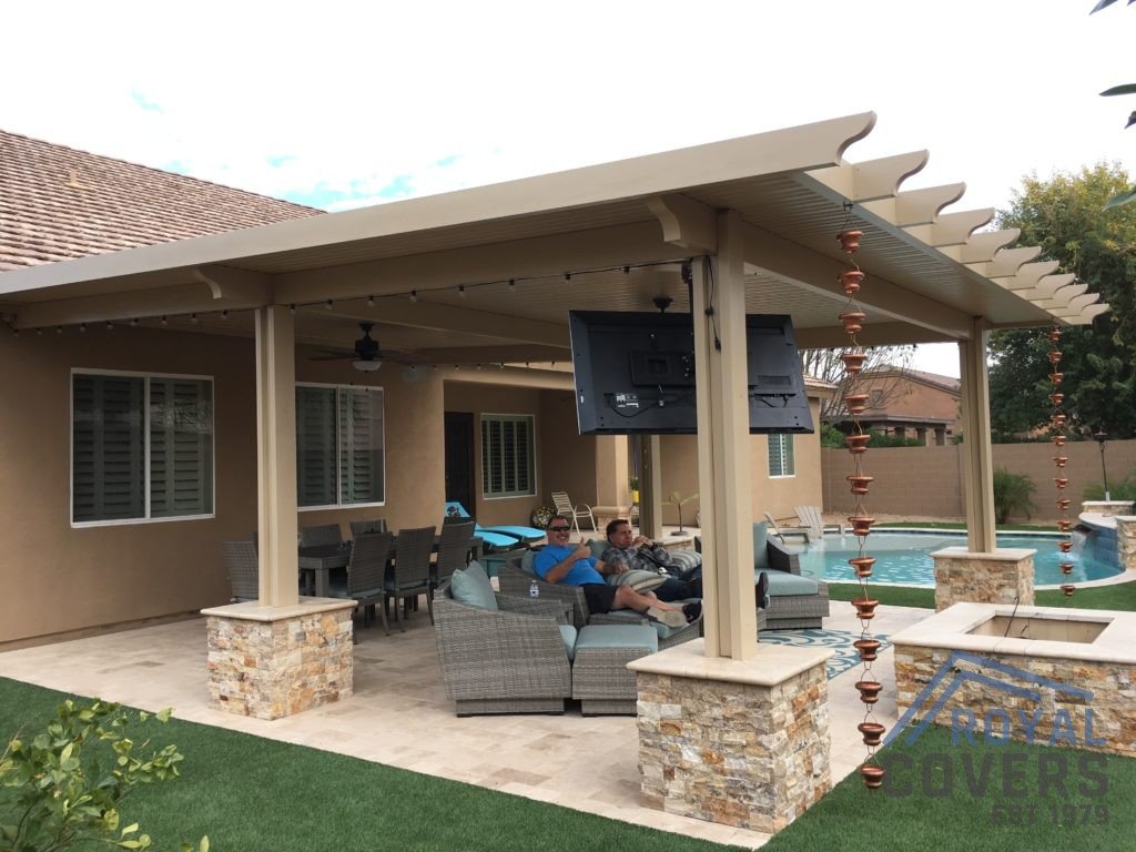 Outdoor Dining and TV Area with Alumawood Patio Cover
