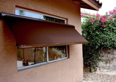 SOL-LUX SOLAR WINDOW AWNINGS