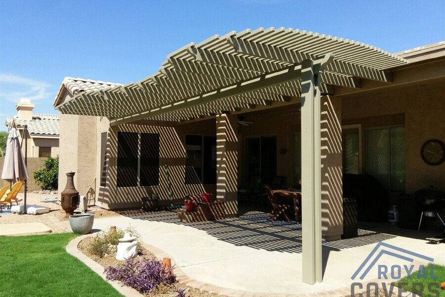 What are the Main Differences Between Alumawood and Steel Pergolas